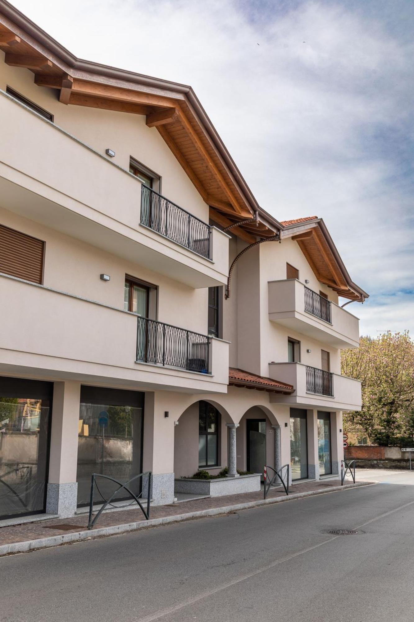 Appartamenti Del Borgo Borgosesia Exterior foto